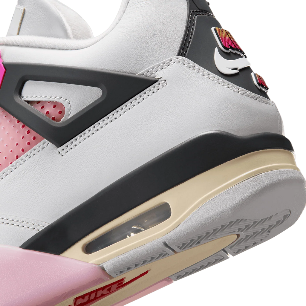 Air Jordan 4 Retro 'Comic'